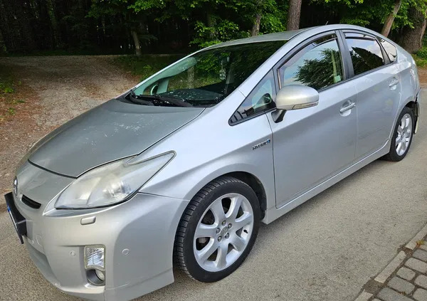 toyota Toyota Prius cena 25700 przebieg: 328250, rok produkcji 2012 z Przemyśl